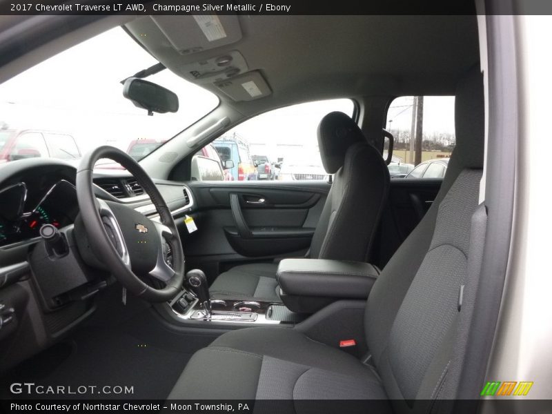 Champagne Silver Metallic / Ebony 2017 Chevrolet Traverse LT AWD