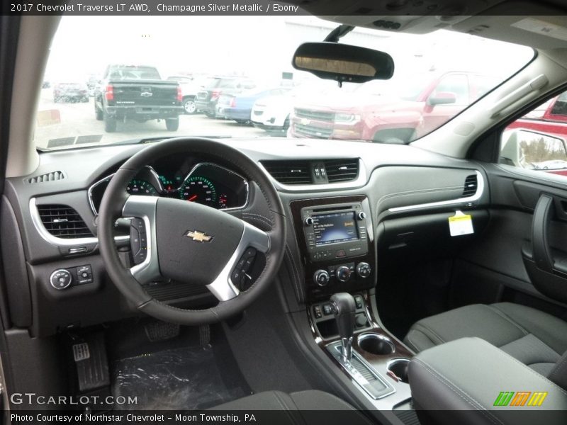 Champagne Silver Metallic / Ebony 2017 Chevrolet Traverse LT AWD