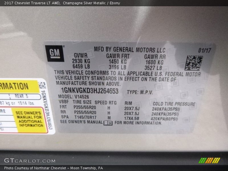 Champagne Silver Metallic / Ebony 2017 Chevrolet Traverse LT AWD