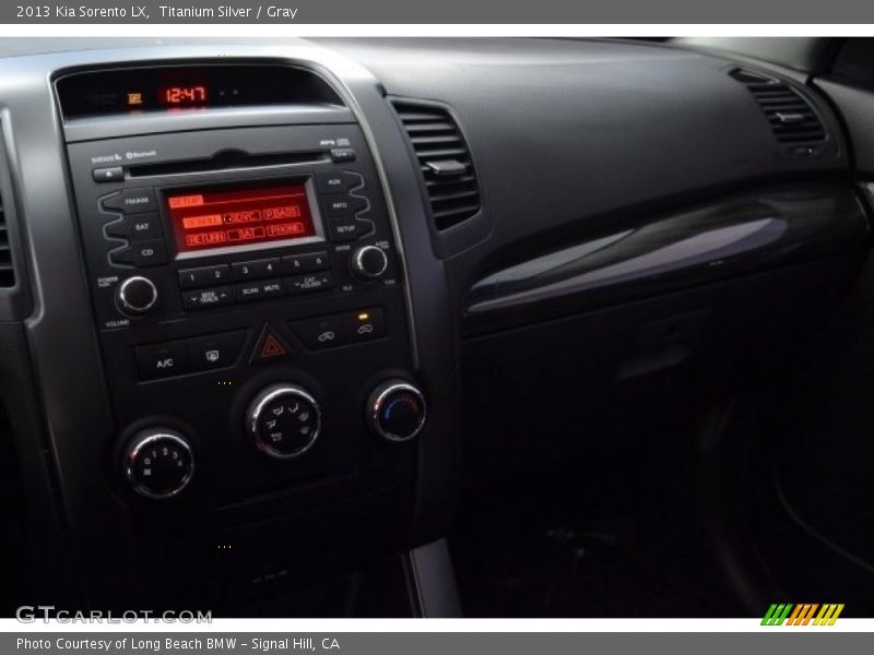 Titanium Silver / Gray 2013 Kia Sorento LX