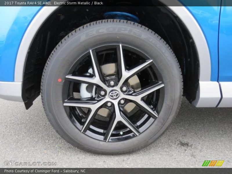  2017 RAV4 SE AWD Wheel