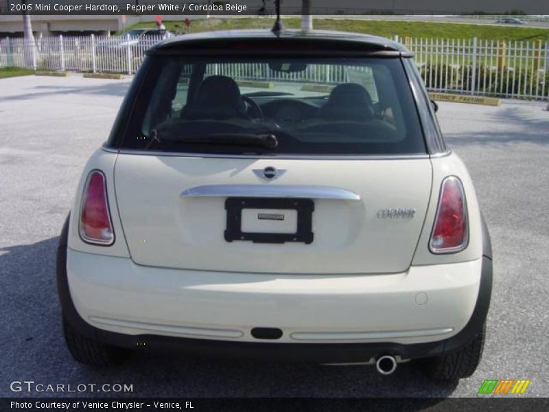 Pepper White / Cordoba Beige 2006 Mini Cooper Hardtop