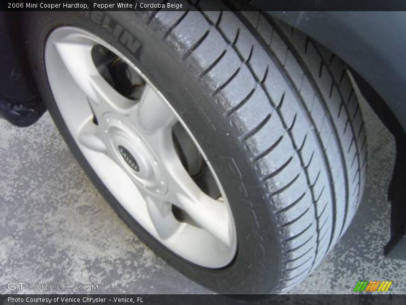 Pepper White / Cordoba Beige 2006 Mini Cooper Hardtop