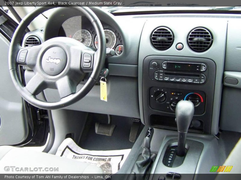 Black Clearcoat / Medium Slate Gray 2007 Jeep Liberty Sport 4x4