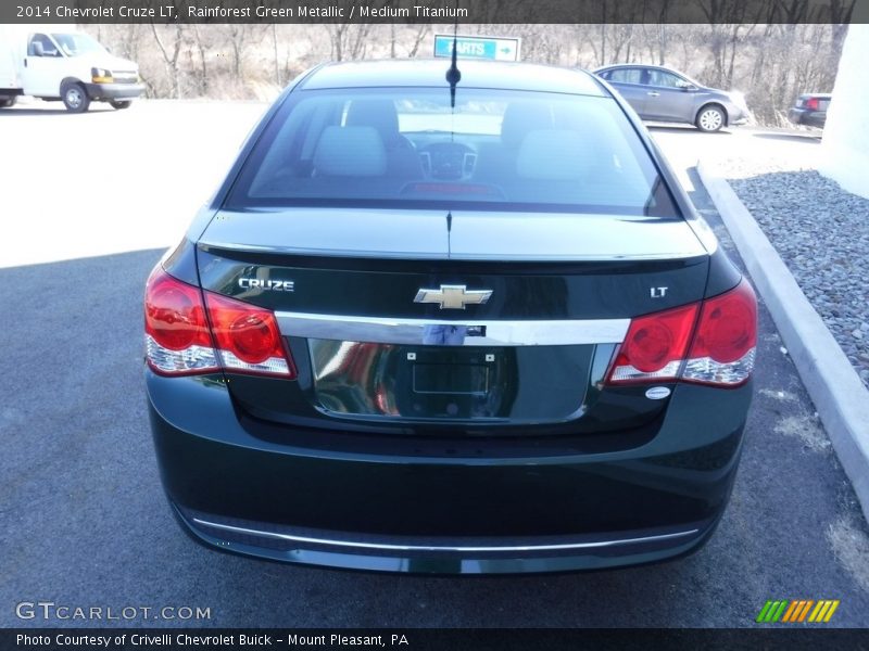 Rainforest Green Metallic / Medium Titanium 2014 Chevrolet Cruze LT