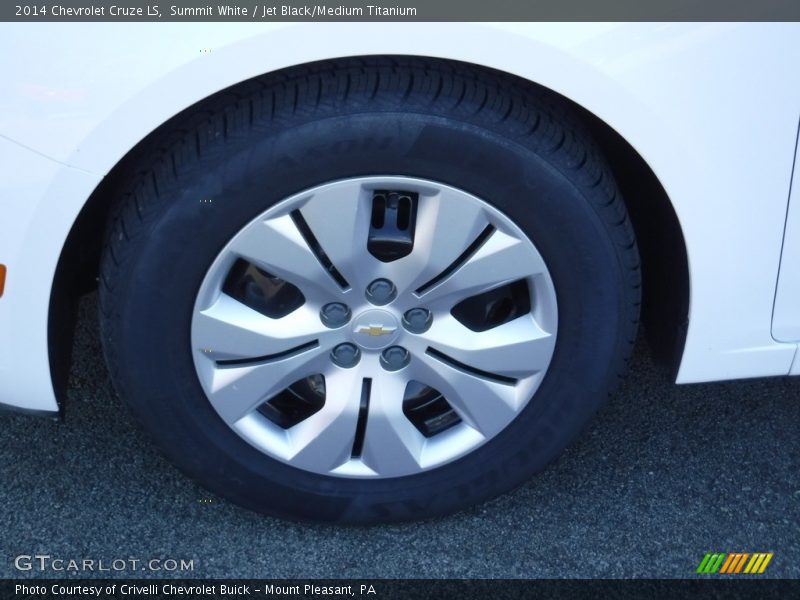 Summit White / Jet Black/Medium Titanium 2014 Chevrolet Cruze LS