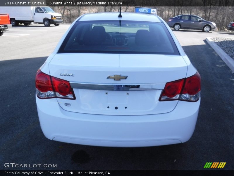 Summit White / Jet Black/Medium Titanium 2014 Chevrolet Cruze LS