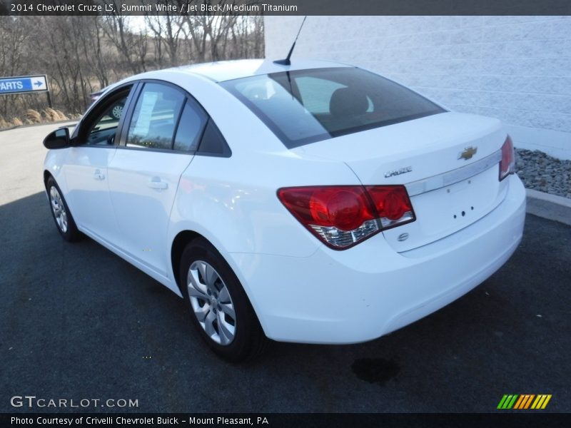 Summit White / Jet Black/Medium Titanium 2014 Chevrolet Cruze LS