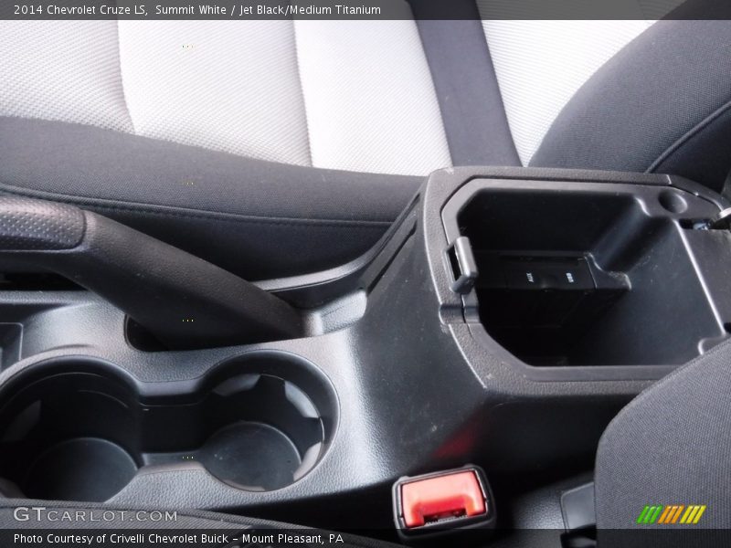Summit White / Jet Black/Medium Titanium 2014 Chevrolet Cruze LS