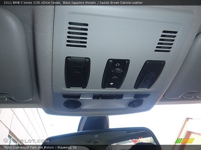 Black Sapphire Metallic / Saddle Brown Dakota Leather 2011 BMW 3 Series 328i xDrive Sedan