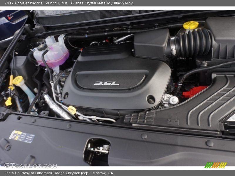 Granite Crystal Metallic / Black/Alloy 2017 Chrysler Pacifica Touring L Plus