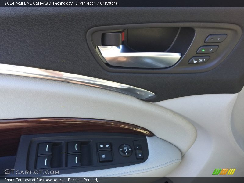Silver Moon / Graystone 2014 Acura MDX SH-AWD Technology