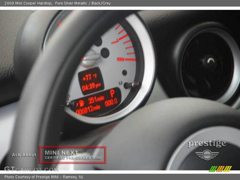 Pure Silver Metallic / Black/Grey 2009 Mini Cooper Hardtop