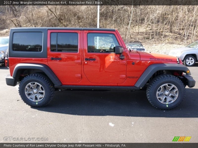 Firecracker Red / Black 2017 Jeep Wrangler Unlimited Rubicon 4x4