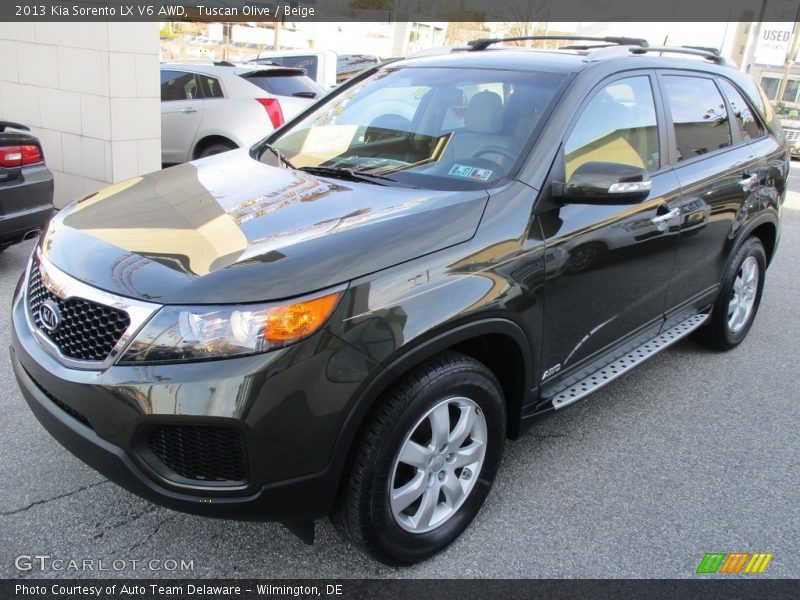 Front 3/4 View of 2013 Sorento LX V6 AWD