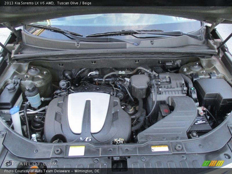 Tuscan Olive / Beige 2013 Kia Sorento LX V6 AWD
