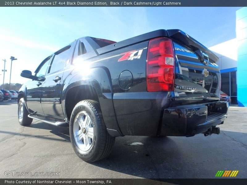 Black / Dark Cashmere/Light Cashmere 2013 Chevrolet Avalanche LT 4x4 Black Diamond Edition