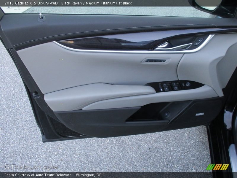 Black Raven / Medium Titanium/Jet Black 2013 Cadillac XTS Luxury AWD