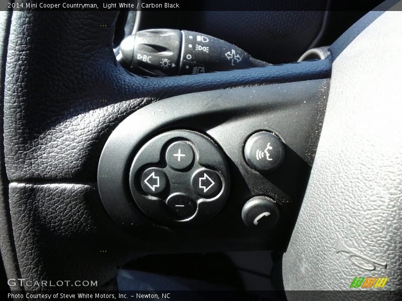 Light White / Carbon Black 2014 Mini Cooper Countryman