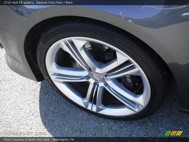 Daytona Gray Pearl / Black 2016 Audi S8 quattro