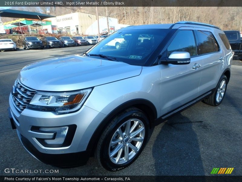 Front 3/4 View of 2016 Explorer Limited 4WD