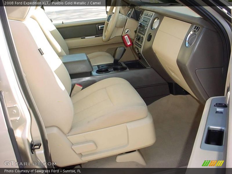 Pueblo Gold Metallic / Camel 2008 Ford Expedition XLT