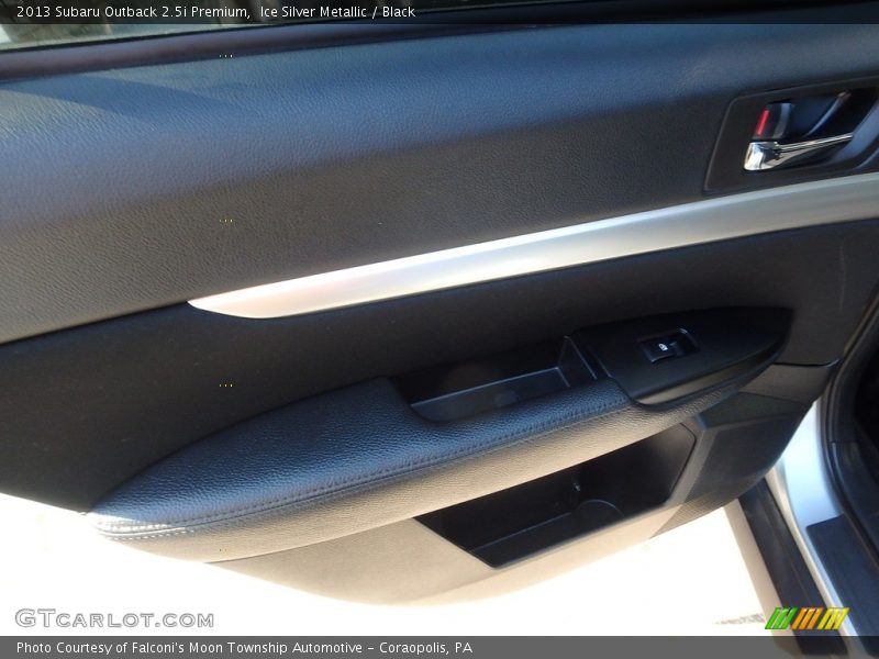 Ice Silver Metallic / Black 2013 Subaru Outback 2.5i Premium