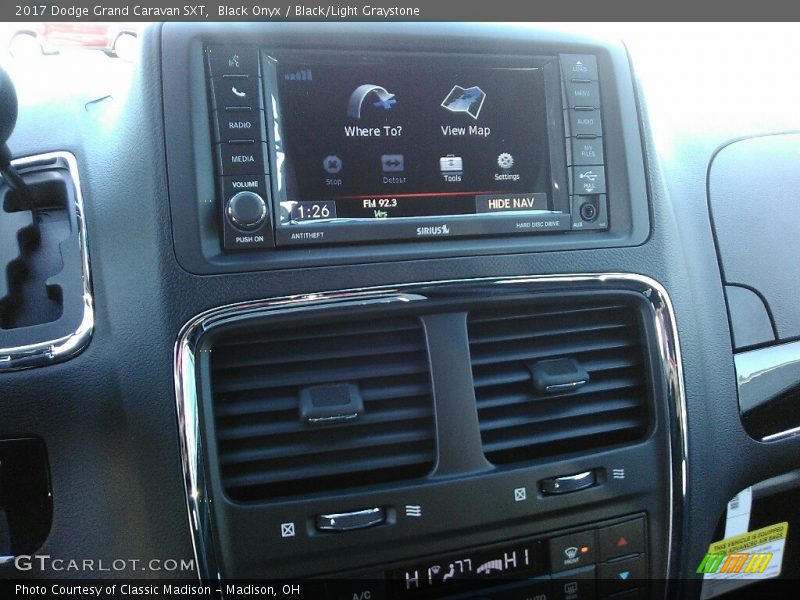 Black Onyx / Black/Light Graystone 2017 Dodge Grand Caravan SXT