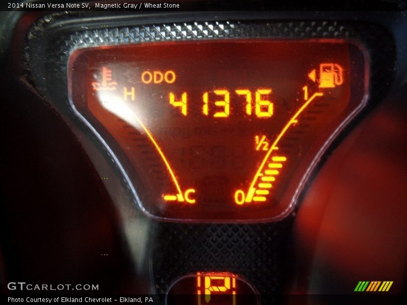 Magnetic Gray / Wheat Stone 2014 Nissan Versa Note SV