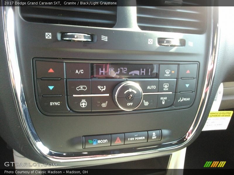 Granite / Black/Light Graystone 2017 Dodge Grand Caravan SXT