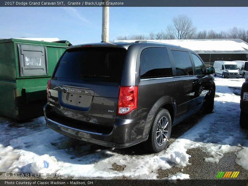 Granite / Black/Light Graystone 2017 Dodge Grand Caravan SXT
