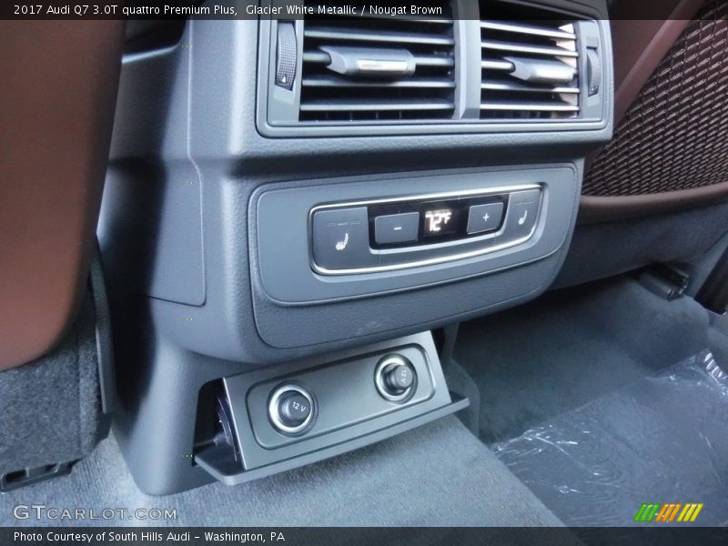 Glacier White Metallic / Nougat Brown 2017 Audi Q7 3.0T quattro Premium Plus