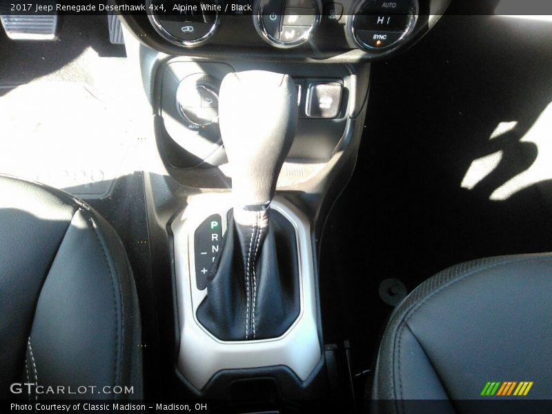Alpine White / Black 2017 Jeep Renegade Deserthawk 4x4