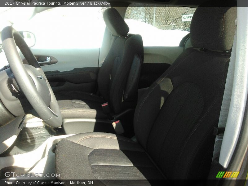Molten Silver / Black/Alloy 2017 Chrysler Pacifica Touring