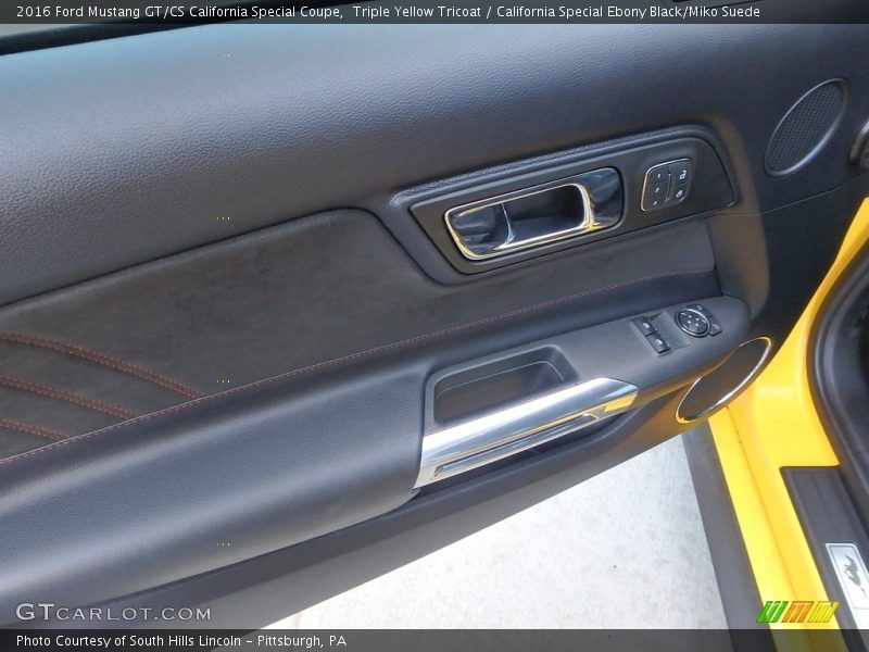 Door Panel of 2016 Mustang GT/CS California Special Coupe