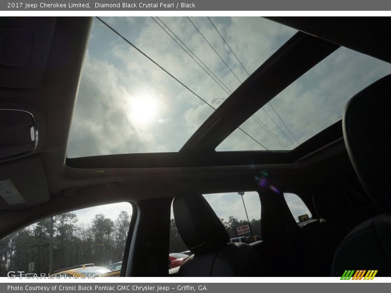 Diamond Black Crystal Pearl / Black 2017 Jeep Cherokee Limited