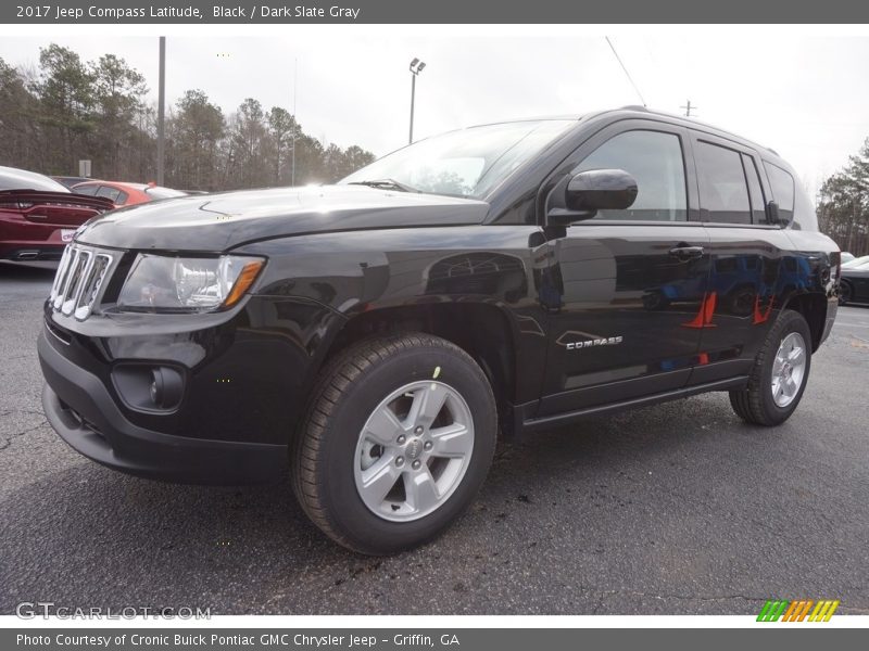 Black / Dark Slate Gray 2017 Jeep Compass Latitude