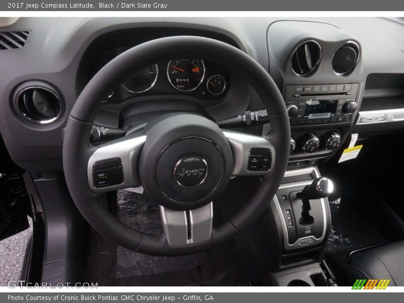 Dashboard of 2017 Compass Latitude