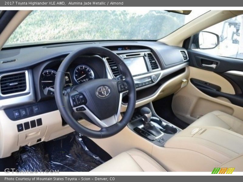 Alumina Jade Metallic / Almond 2017 Toyota Highlander XLE AWD
