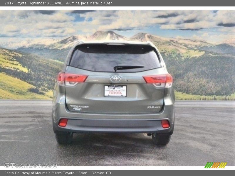 Alumina Jade Metallic / Ash 2017 Toyota Highlander XLE AWD