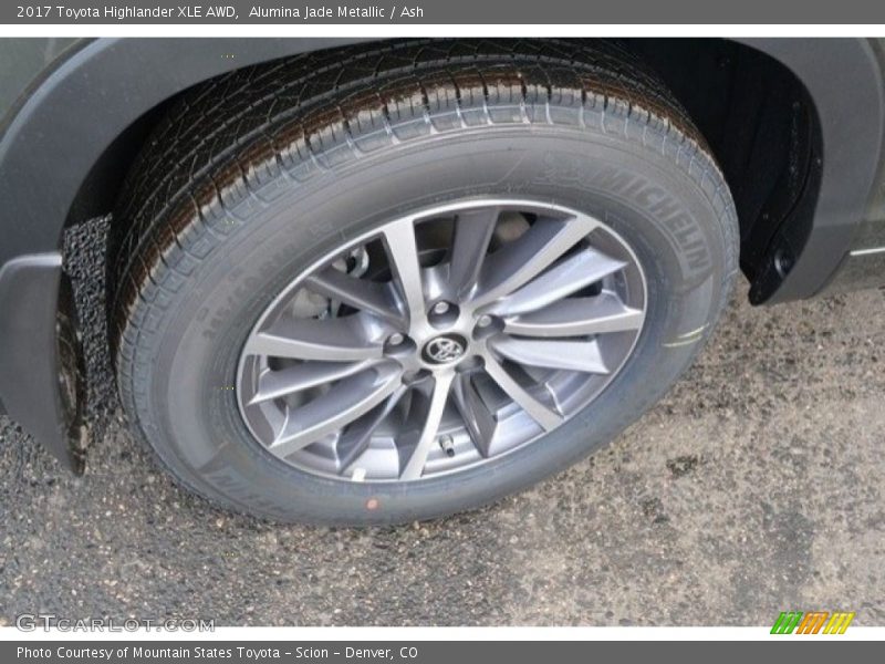 Alumina Jade Metallic / Ash 2017 Toyota Highlander XLE AWD