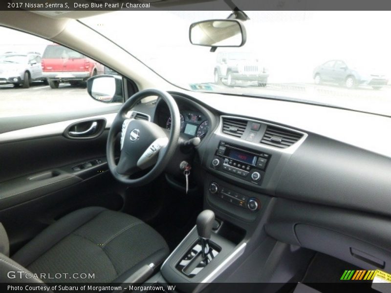 Dashboard of 2017 Sentra S