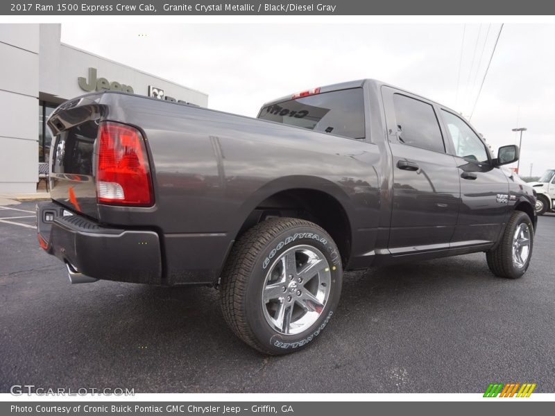 Granite Crystal Metallic / Black/Diesel Gray 2017 Ram 1500 Express Crew Cab