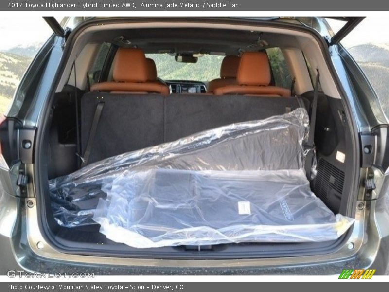  2017 Highlander Hybrid Limited AWD Trunk