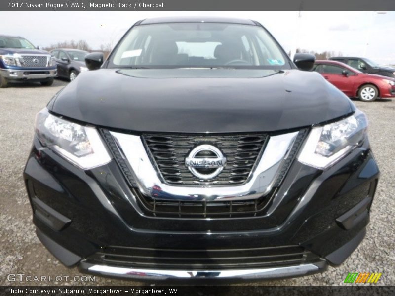 Magnetic Black / Charcoal 2017 Nissan Rogue S AWD