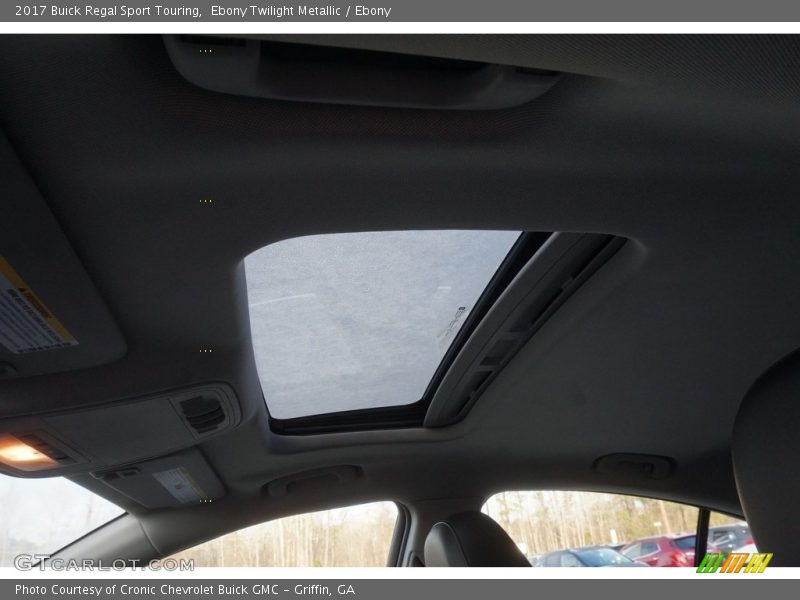 Ebony Twilight Metallic / Ebony 2017 Buick Regal Sport Touring