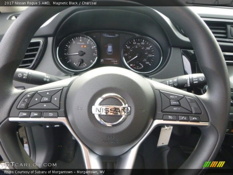 Magnetic Black / Charcoal 2017 Nissan Rogue S AWD