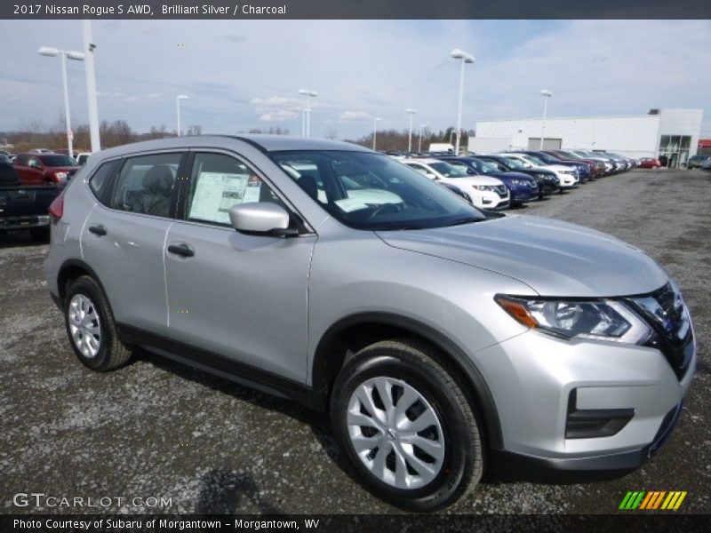 Brilliant Silver / Charcoal 2017 Nissan Rogue S AWD