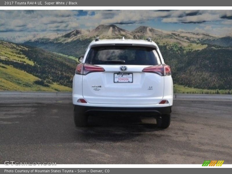 Super White / Black 2017 Toyota RAV4 LE