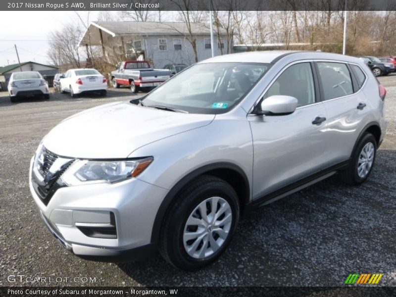 Brilliant Silver / Charcoal 2017 Nissan Rogue S AWD